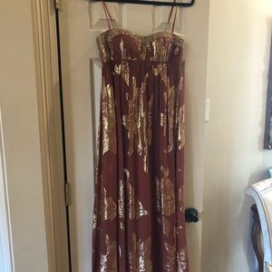 Long dress with gold flower design